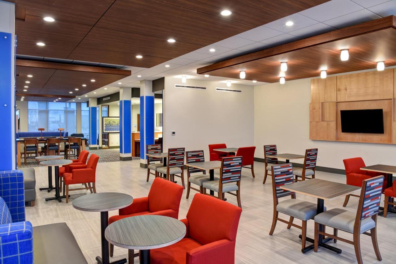 Holiday Inn Express & Suites - Ottawa By Ihg Esterno foto