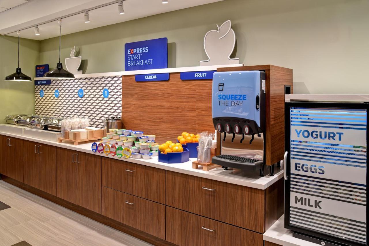 Holiday Inn Express & Suites - Ottawa By Ihg Esterno foto
