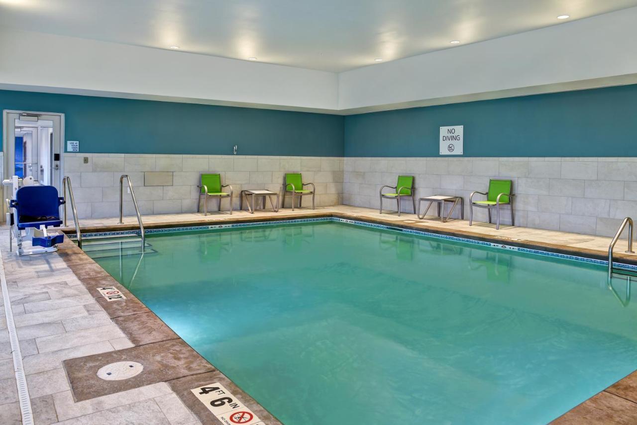 Holiday Inn Express & Suites - Ottawa By Ihg Esterno foto